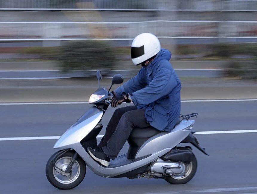 How to Register a Motorcycle or Scooter in Your State
